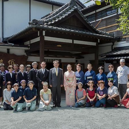 Hitoyoshi Ryokan Экстерьер фото