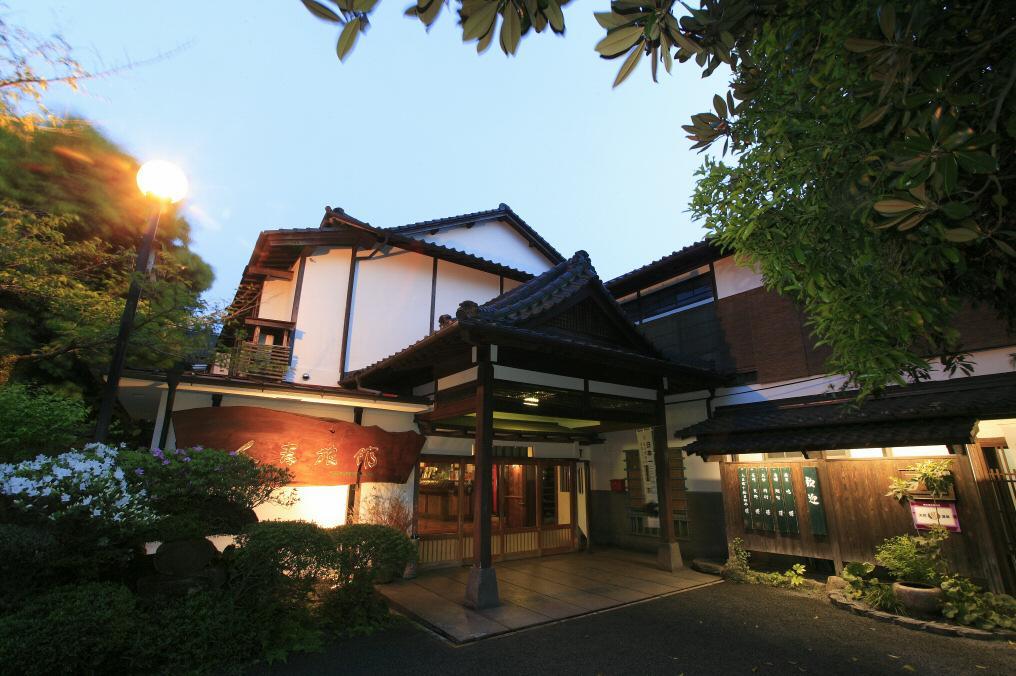 Hitoyoshi Ryokan Экстерьер фото