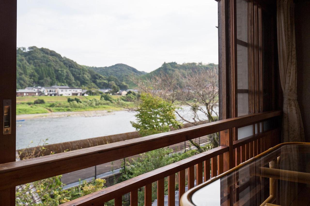 Hitoyoshi Ryokan Экстерьер фото