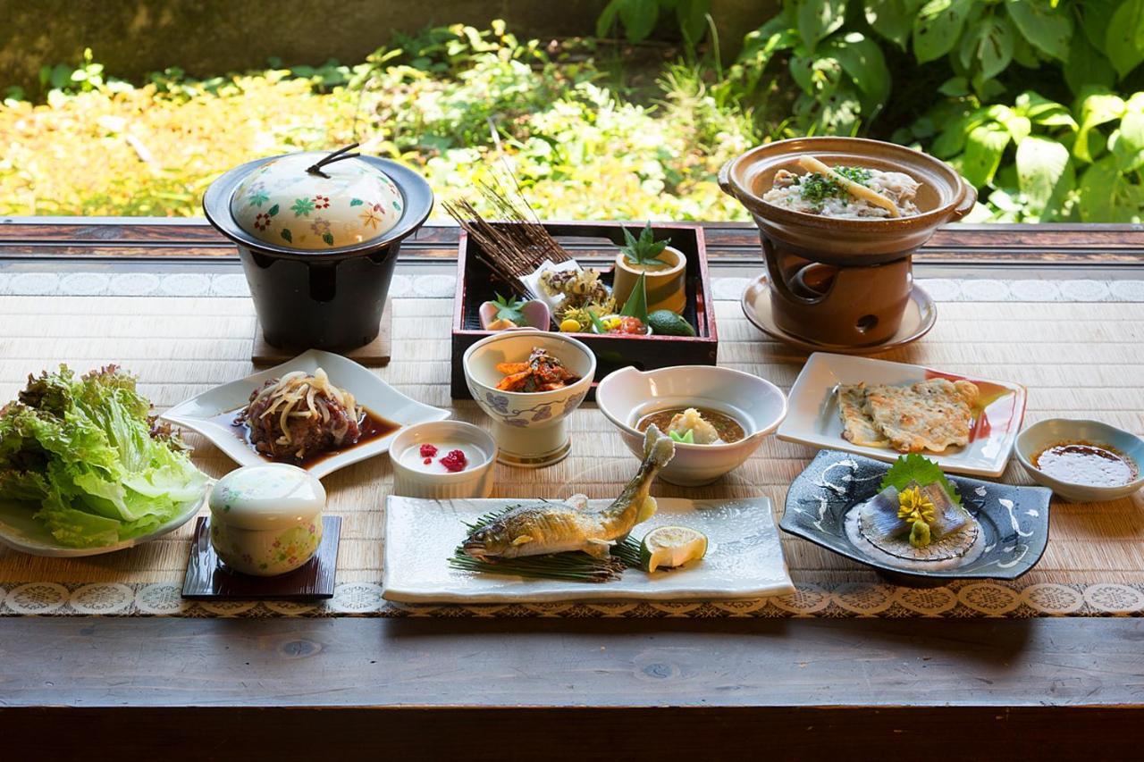 Hitoyoshi Ryokan Экстерьер фото