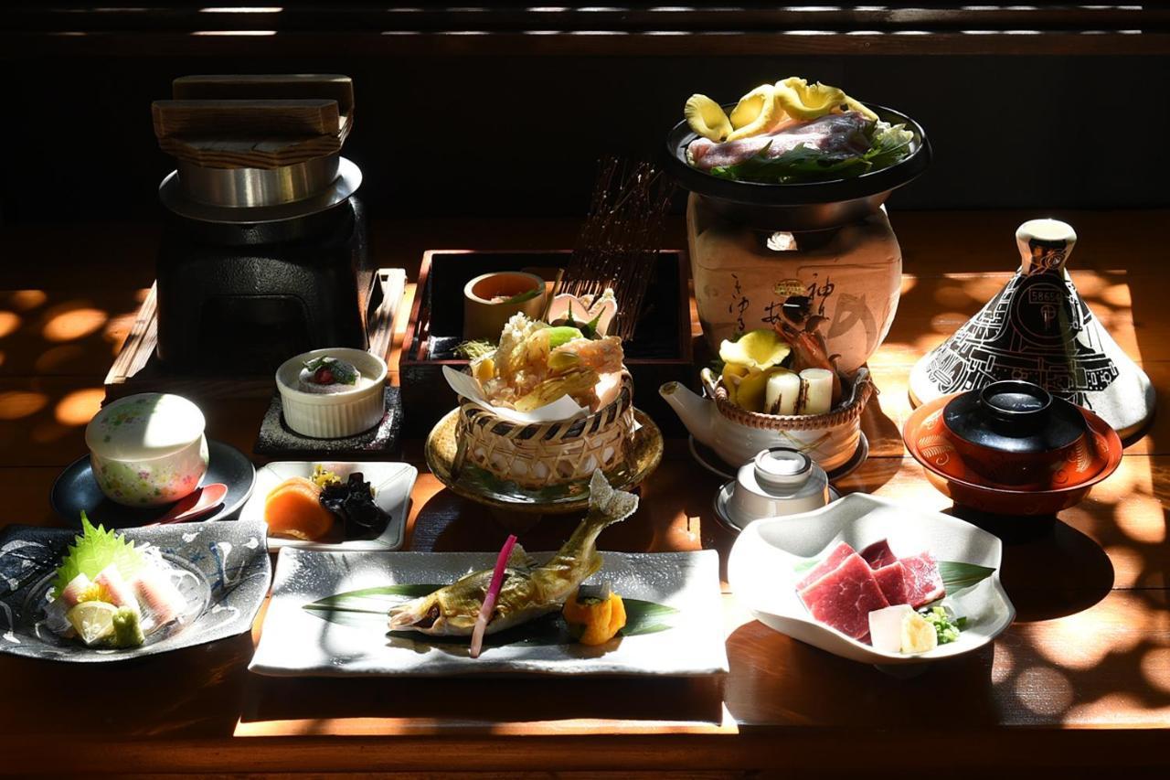Hitoyoshi Ryokan Экстерьер фото